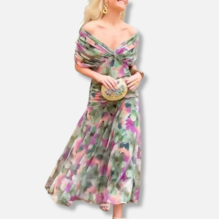 Lunelle - Elegant Dress With V-Neckline