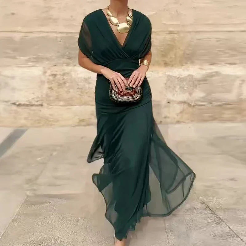 Lunelle - Elegant Dress With V-Neckline