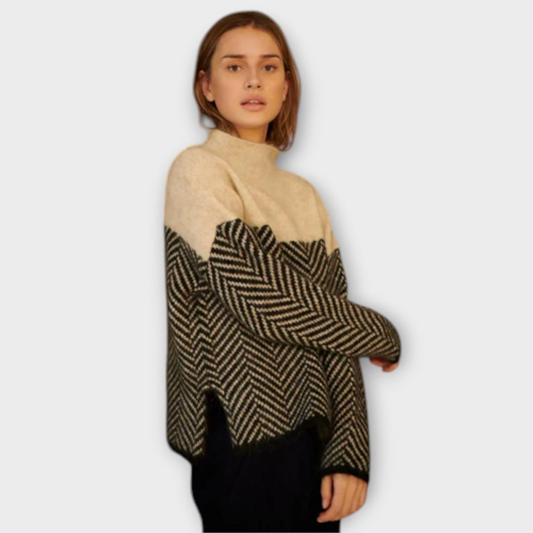 Maeve - Soft Sweater with High Neck